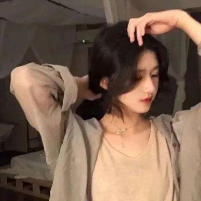 彩云深处封面