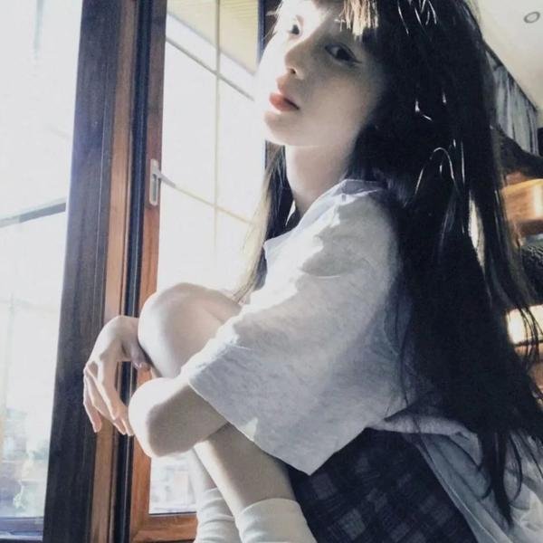 美国最后的处女封面